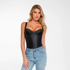 Chic Black Lace-Trimmed Corset Top